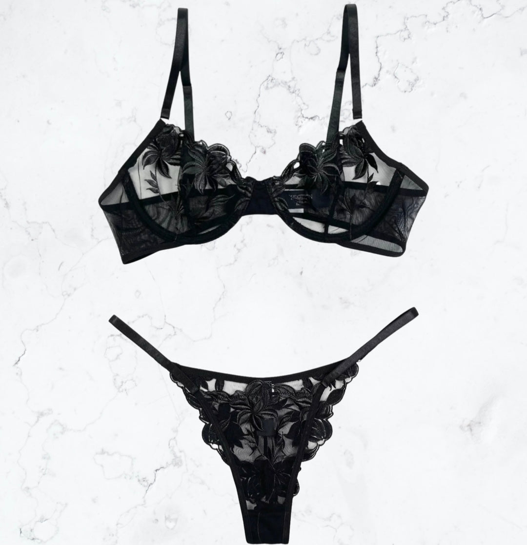 Willow Bralette in Black