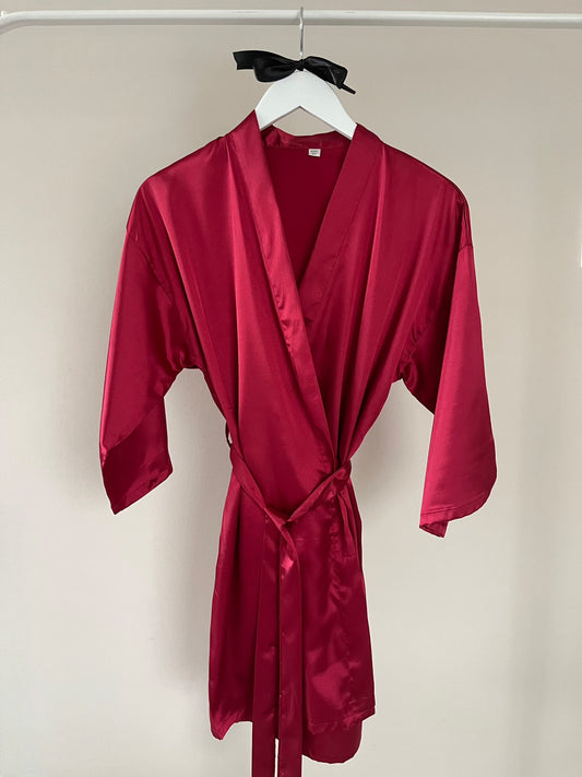 Endless Love Robe in Red