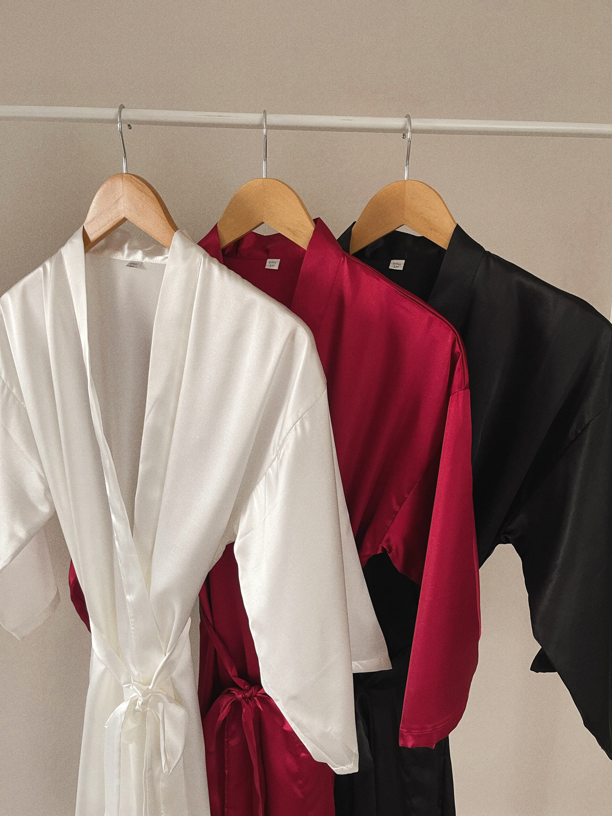 Entle Se Robe Endless Love Robe in Black – Hidden Isle Intimates